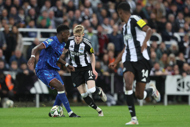 也体现出他 也体现出他